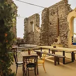 Alojamento de Acomodação e Pequeno-almoço Alma Do Paco 3*