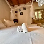 Alojamento de Acomodação e Pequeno-almoço Alma Do Paco 3*