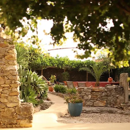 Nocleg ze śniadaniem Alma Do Paco 3*