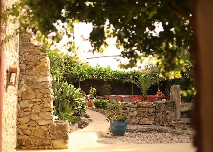 Bed & Breakfast Alma Do Paco 3*