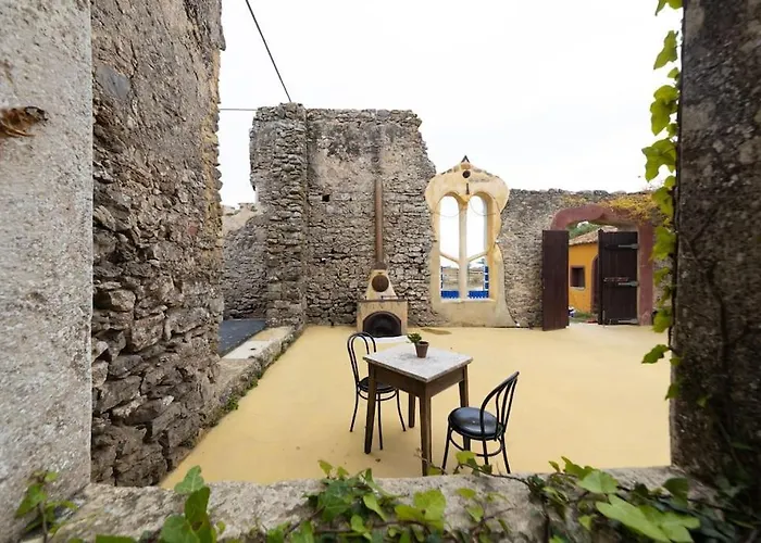 Bed & Breakfast Alma Do Paco 3*